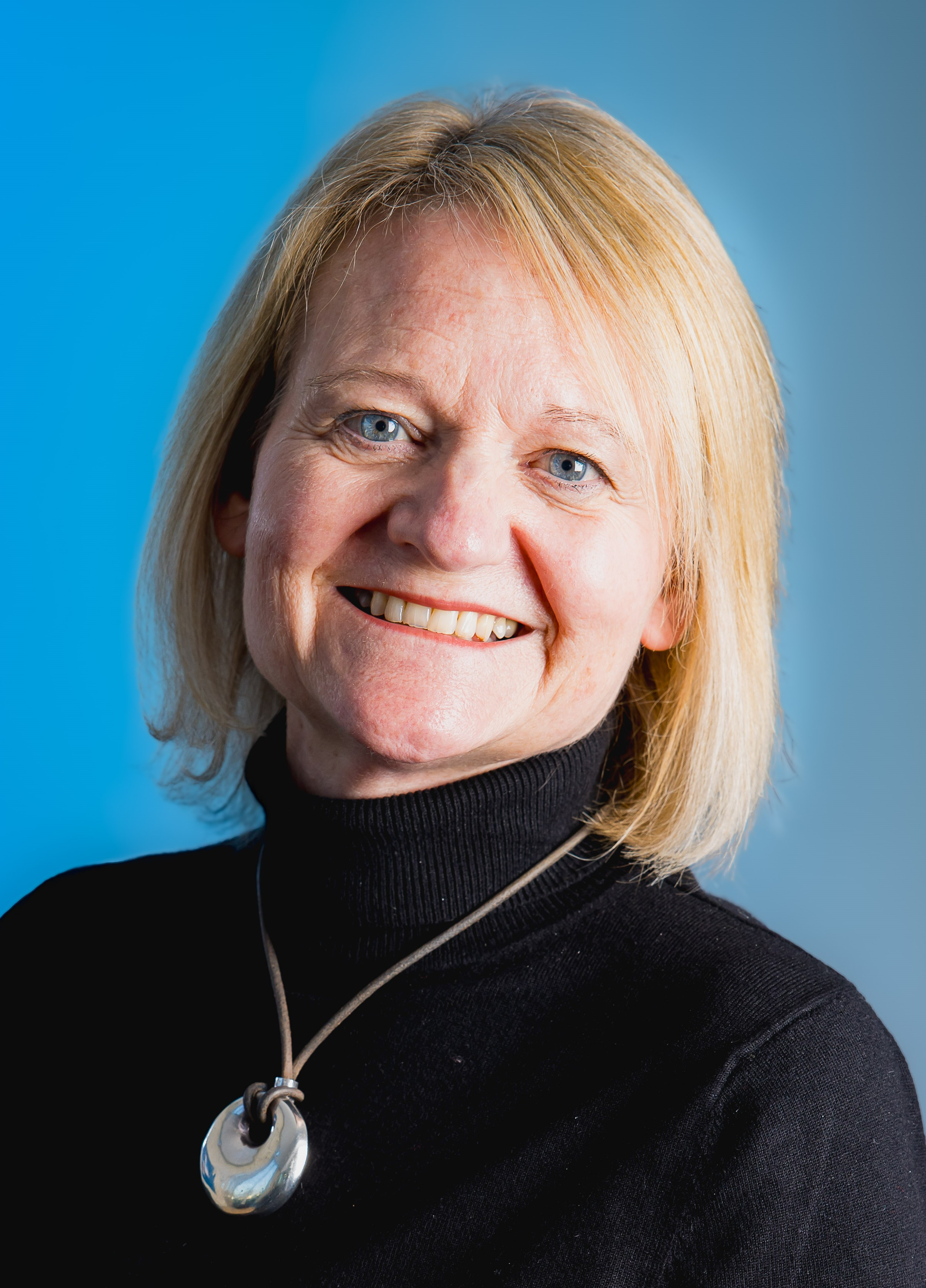 Dawn Dawson 2.jpg
